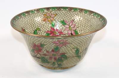 Bild Nr.1: 141-2579 Fensteremailleschale China.: (Asiatika)
