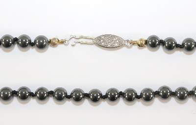 Bild Nr.2: 141-2794 Onyx- und Hämatitkette.: (Schmuck, Colliers)