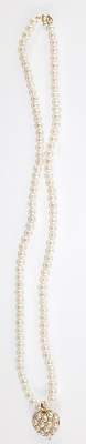 Bild Nr.2: 141-2797 Perlcollier mit Herzanhänger.: (Schmuck, Colliers)
