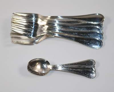 Bild Nr.3: 141-2869 Kuchengabeln u.: (Silber)