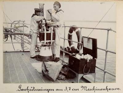 Bild Nr.3: 141-2969 Photoalbum: (China, SMS Luchs)