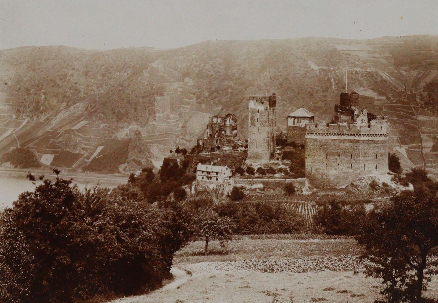 Große Abbildung Nr.7: 142-2327 Oberwesel.: (Deutschland)