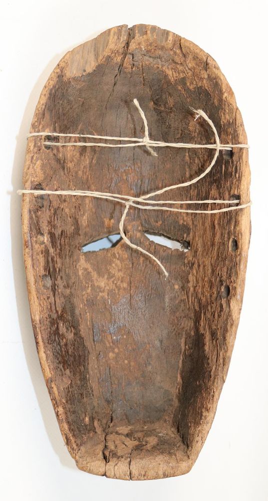 Große Abbildung Nr.3: 142-2782 Längliche Maske: (Afrika, Masken)
