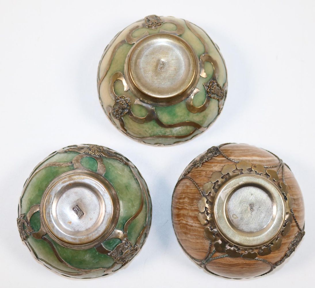 Große Abbildung Nr.3: 142-2803 Drei asiatische Bowls.: (Asiatika)