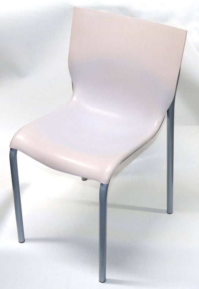 Große Abbildung Nr.1: 142-2857 Philippe Starck,: (Möbel, Design)