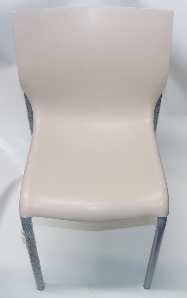 Große Abbildung Nr.4: 142-2857 Philippe Starck,: (Möbel, Design)
