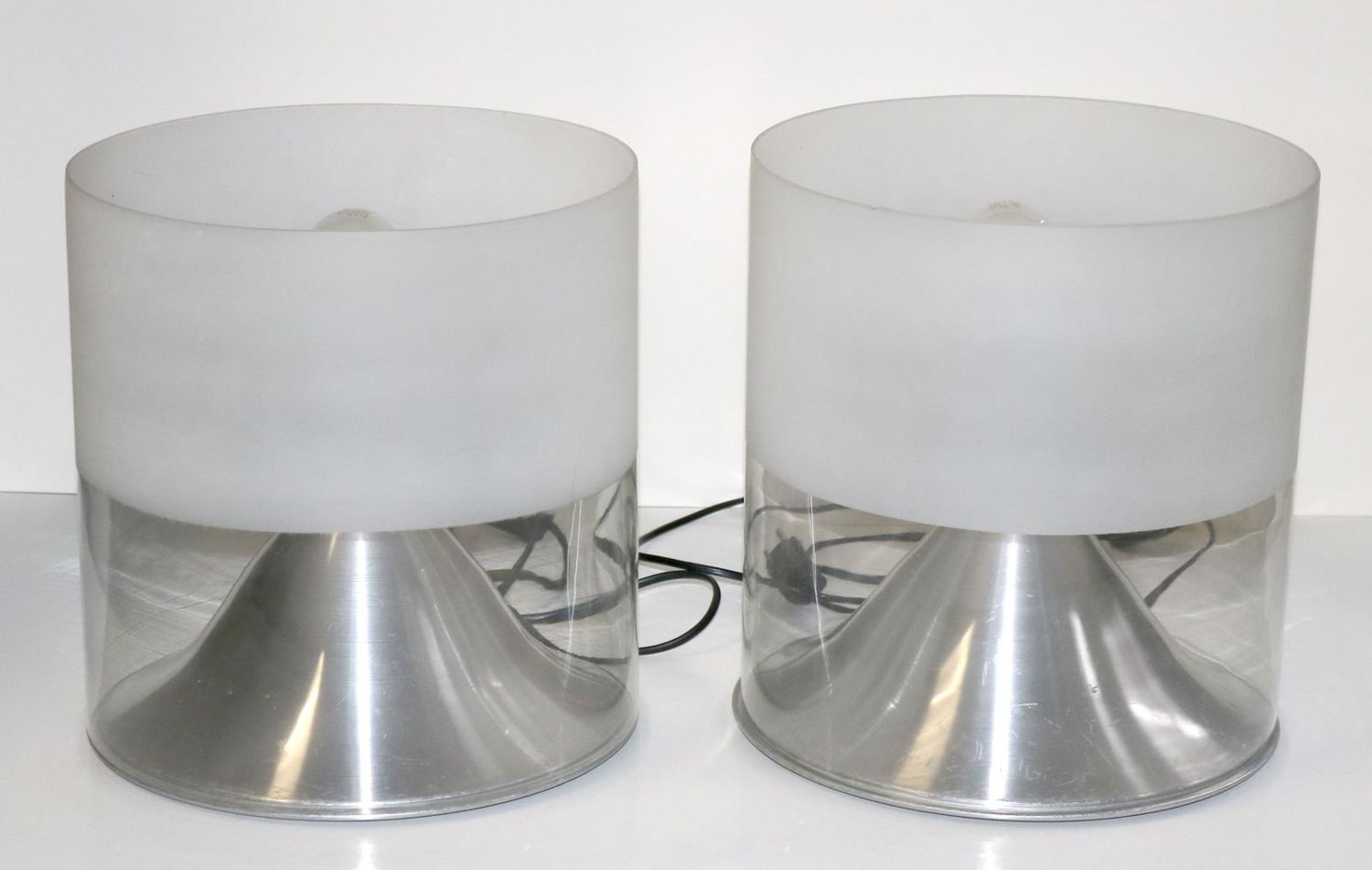 Große Abbildung Nr.1: 142-2863 Paar Designlampen: (Möbel, Lampen)