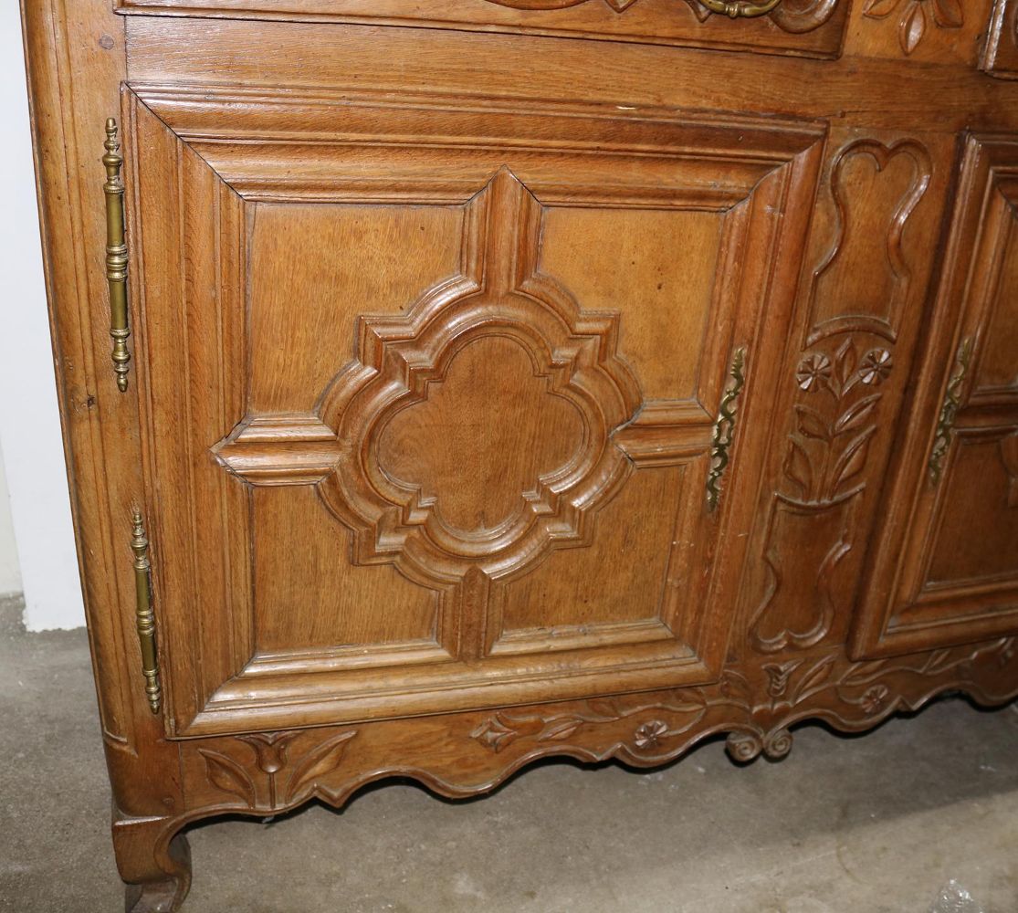 Große Abbildung Nr.8: 142-2871 Barocker Kannenstock,: (Möbel, Schränke)