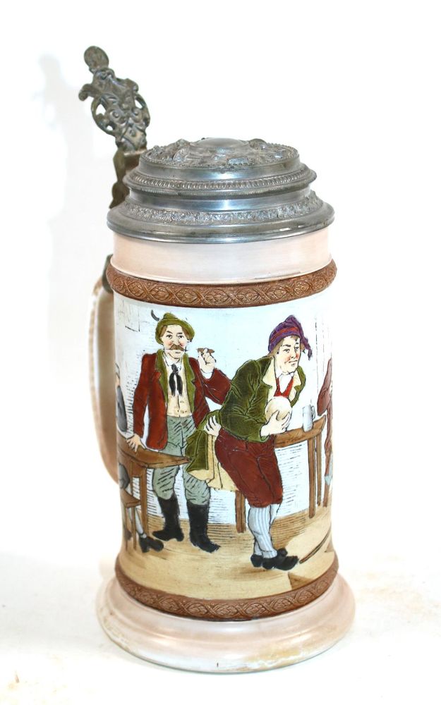 Große Abbildung Nr.2: 142-2908 Mettlach Bierkrug: (Porzellan u. Keramik, Fayencen)