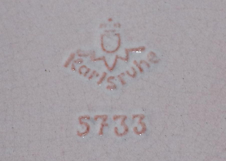Große Abbildung Nr.3: 142-2913 Karlsruher Majolika.: (Porzellan u. Keramik)