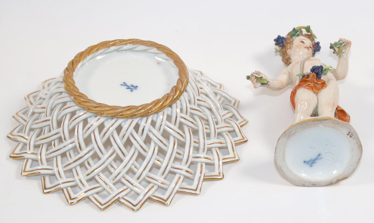 Große Abbildung Nr.3: 142-2921 Konvolut Meissen (3 Teile): (Porzellan u. Keramik, Meissen)