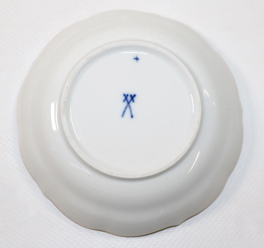 Große Abbildung Nr.2: 142-2923 Meissen umfangreiches: (Porzellan u. Keramik, Meissen)