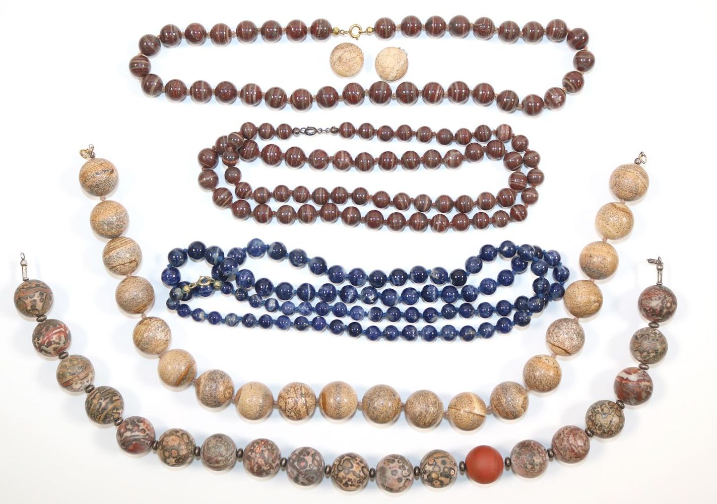 Große Abbildung Nr.2: 142-2954 Edelsteincolliers.: (Schmuck, Colliers)
