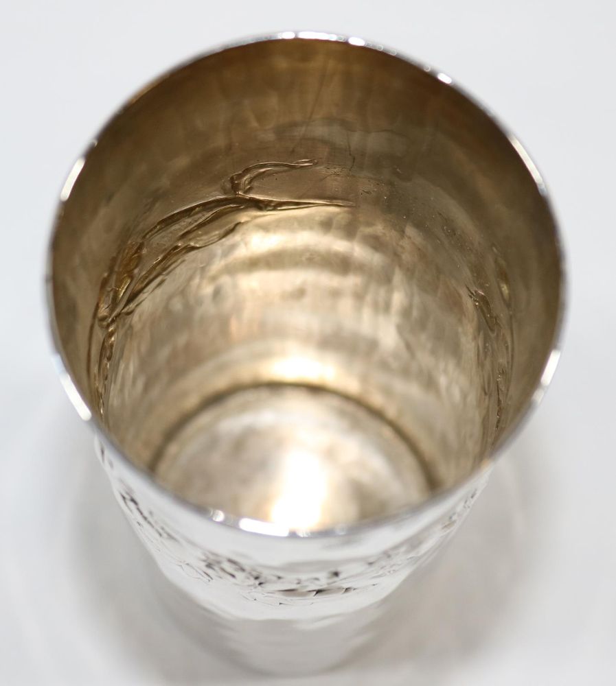 Große Abbildung Nr.3: 142-2993 Silber Taufbecher: (Silber)