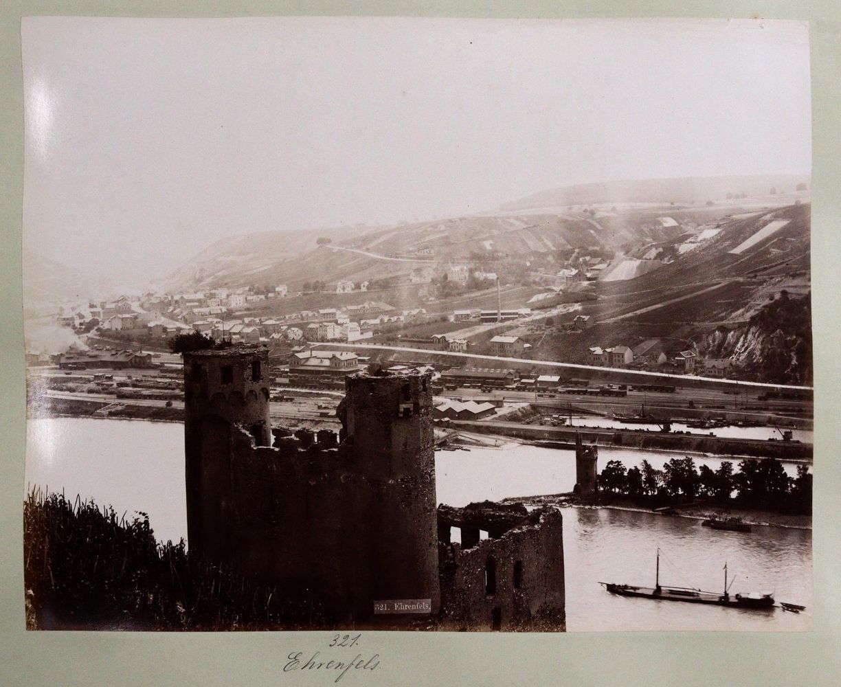 Große Abbildung Nr.2: 142-3080 Rheinlande.: (Photographie)