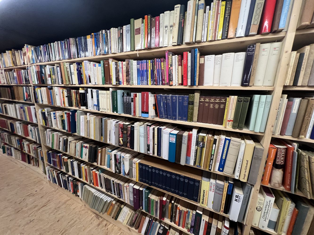 Große Abbildung Nr.10: 142-771 Bibliothek (Konvolut)