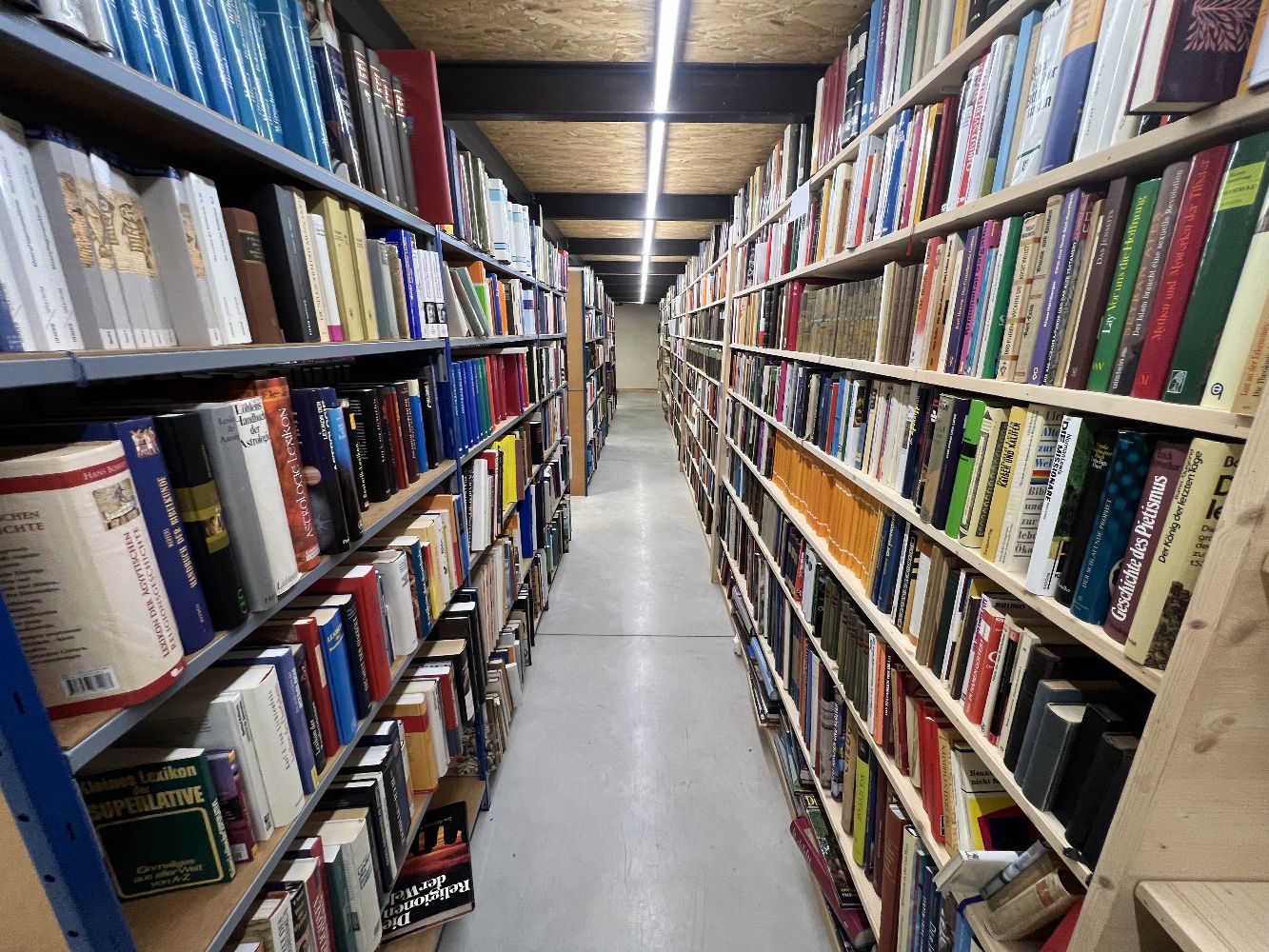 Große Abbildung Nr.36: 142-771 Bibliothek (Konvolut)