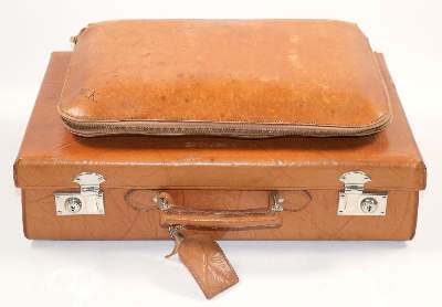Bild Nr.1: 142-2735 Valextra Milano: (Varia, Necessaire)