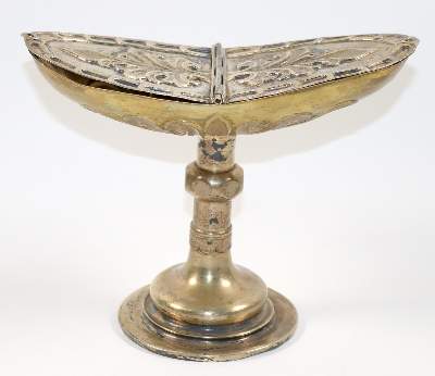Bild Nr.1: 142-2941 Reliquienkreuz: (Religiöse Volkskunst)