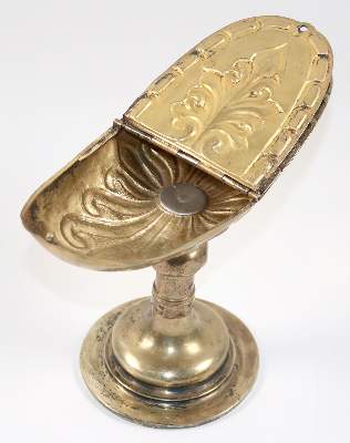Bild Nr.3: 142-2941 Reliquienkreuz: (Religiöse Volkskunst)