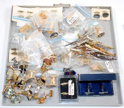 Bild Nr.3: 142-2958 Herrenschmuck: (Schmuck)