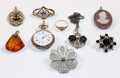 Bild Nr.2: 142-2973 Lot Antikschmuck: (Schmuck)
