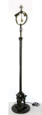 Bild Nr.1: 142-2995 Art Déco Bronze Stehlampe.: (Skulpturen - Plastiken)