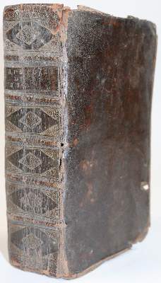 Bild Nr.6: 142-54 Royaumont (d.i. N.Fontaine).: (Bibeln)