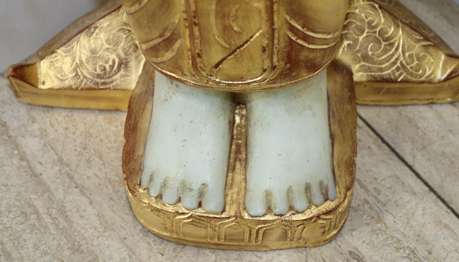 Große Abbildung Nr.44: 143-2724 Sitzender Buddha: (Asiatika)