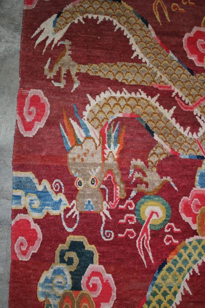 Große Abbildung Nr.1110: 143-2745 Drachengalerie Tibet: (Asiatika, Teppiche)