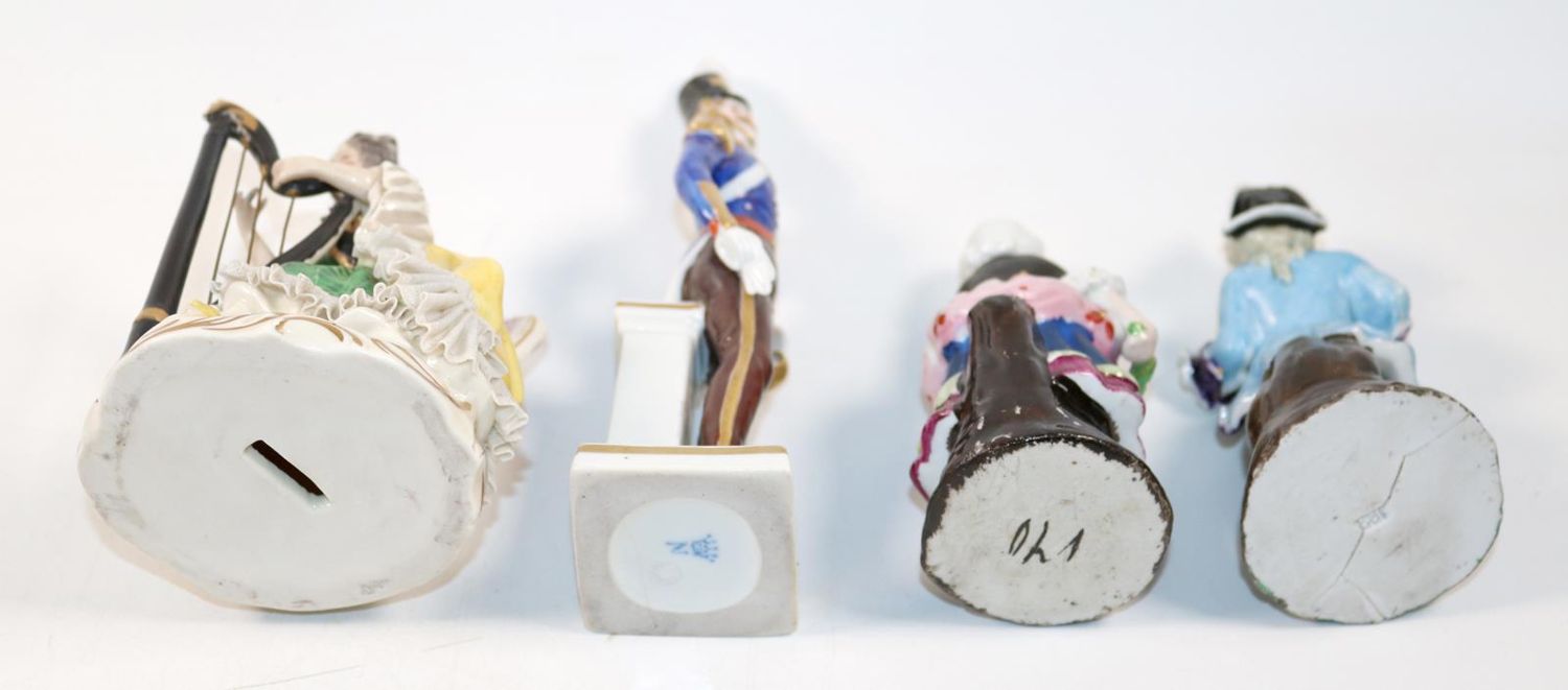 Große Abbildung Nr.4: 143-2811 Porzellanfiguren.: (Porzellan u. Keramik)