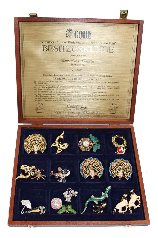 Große Abbildung Nr.2: 143-2843 Modeschmuck, Schmuck: (Schmuck)