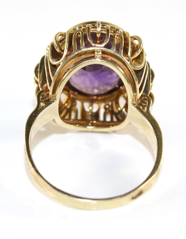 Große Abbildung Nr.4: 143-2858 Damenring mit Amethyst.: (Schmuck, Ringe)