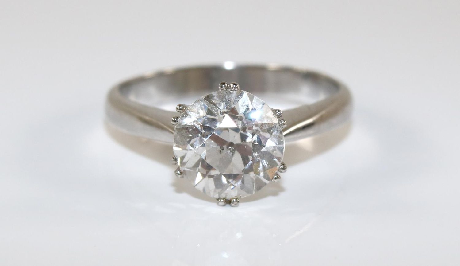 Große Abbildung Nr.1: 143-2860 Diamant-Ring.: (Schmuck, Ringe)