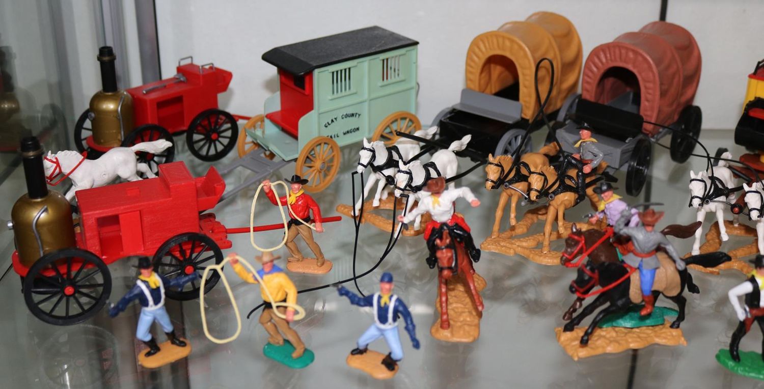 Große Abbildung Nr.29: 143-2897 Timpo Toys: (Spielzeug)