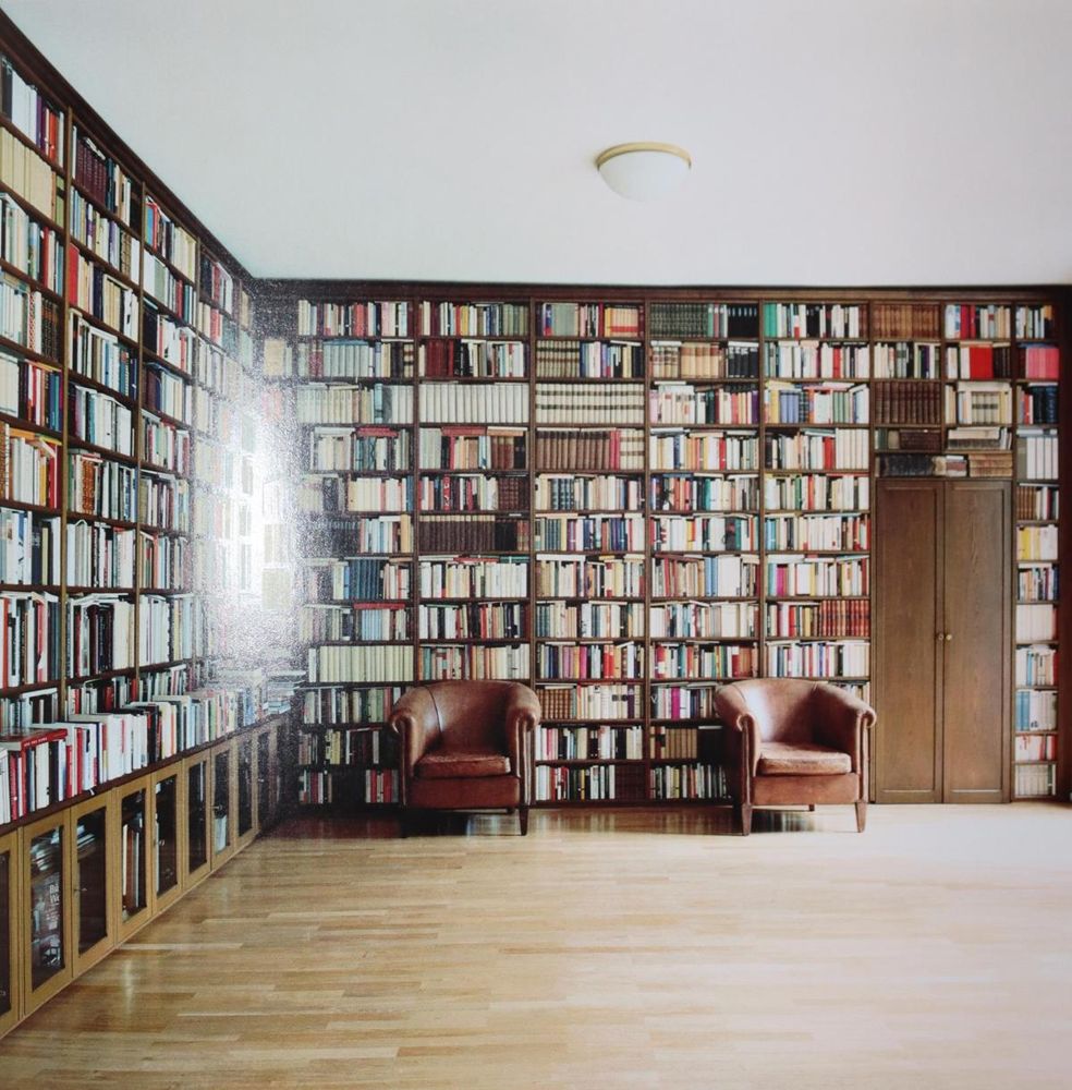 Große Abbildung Nr.8: 143-2933 Höfer, Candida.: (Photographie)
