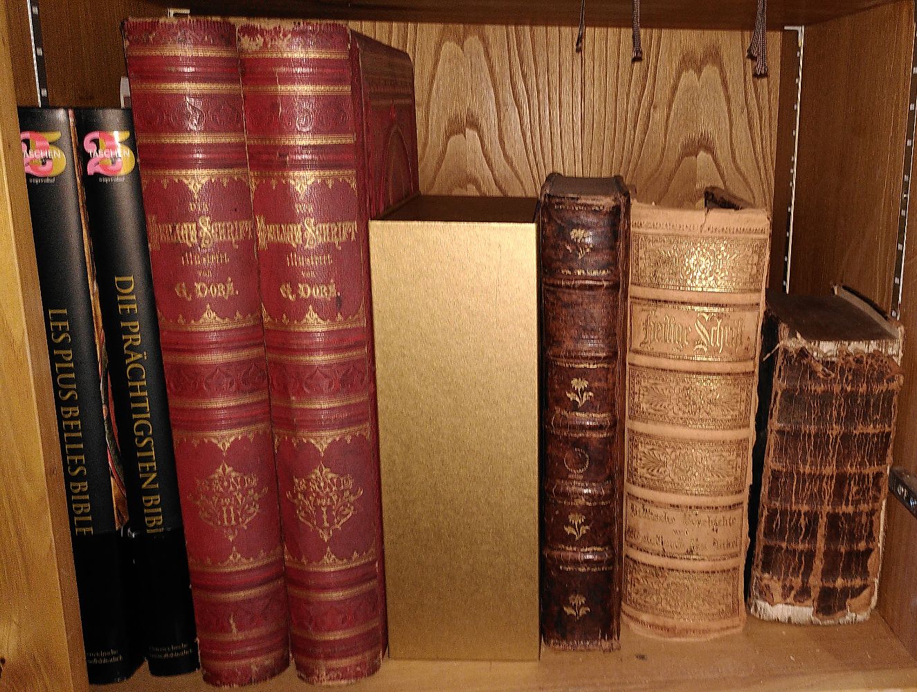 Große Abbildung Nr.14: 143-365 Bibliothek: (Varia)