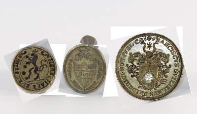 Bild Nr.3: 143-2587 Drei Petschaften,: (Varia, Petschaften)