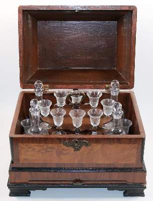 Bild Nr.1: 143-2610 Reiseapotheke: (Varia)