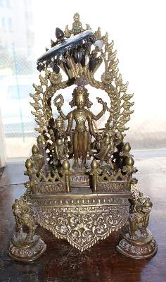 Bild Nr.201: 143-2718 Schrein Bronze: (Asiatika)