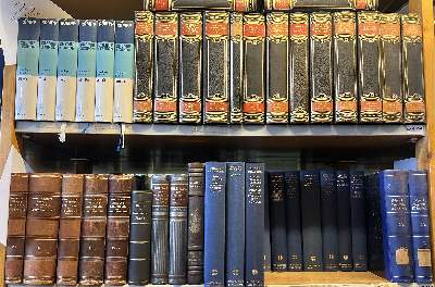 Bild Nr.4: 143-370 Gelehrtenbibliothek,: (Varia)