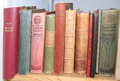 Bild Nr.2: 143-896 Sammlung: (Küche und Haushalt, Kochbücher)