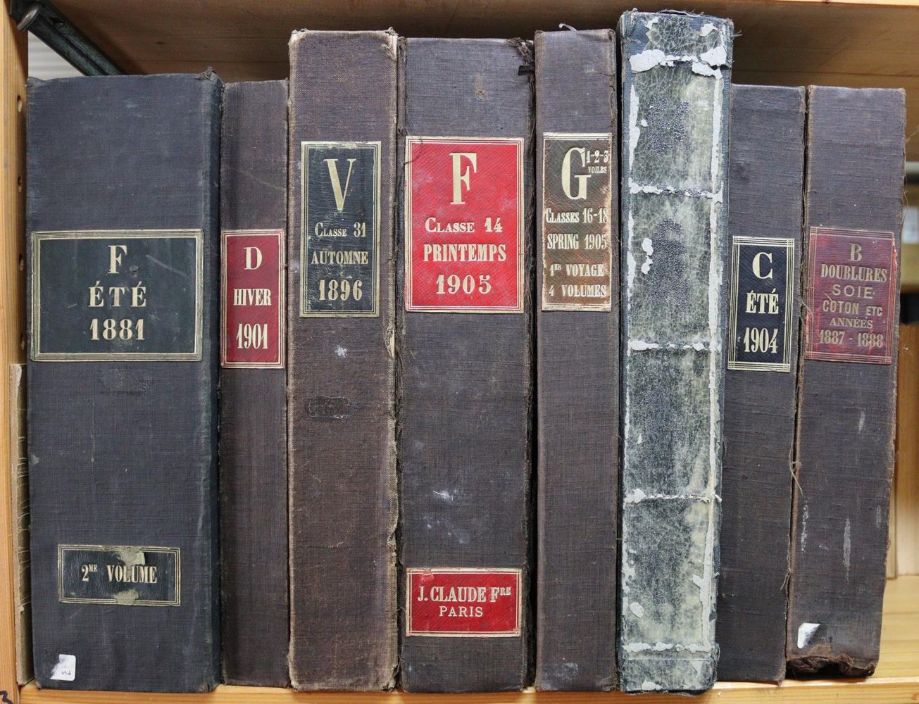 Große Abbildung Nr.2: 144-1661 Stoffmusterbücher.: (Verschiedene Gebiete - Varia, Textil)