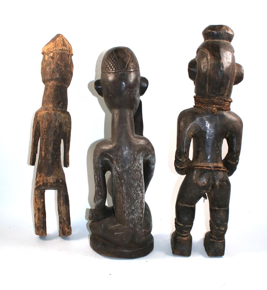 Große Abbildung Nr.2: 144-2290 Ahnenfiguren.: (Afrika)