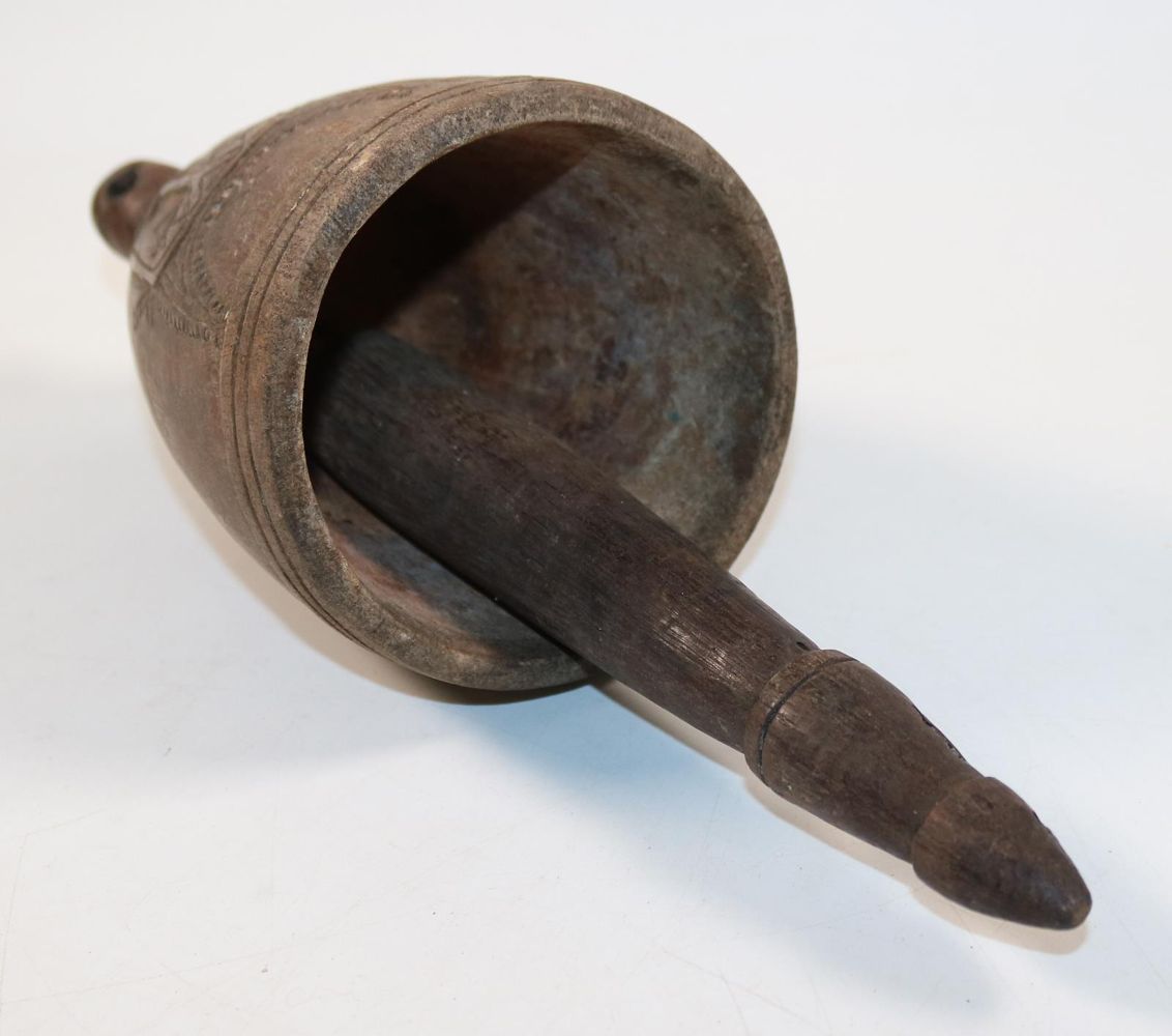Große Abbildung Nr.2: 144-2402 Ritualglocke wohl: (Afrika)