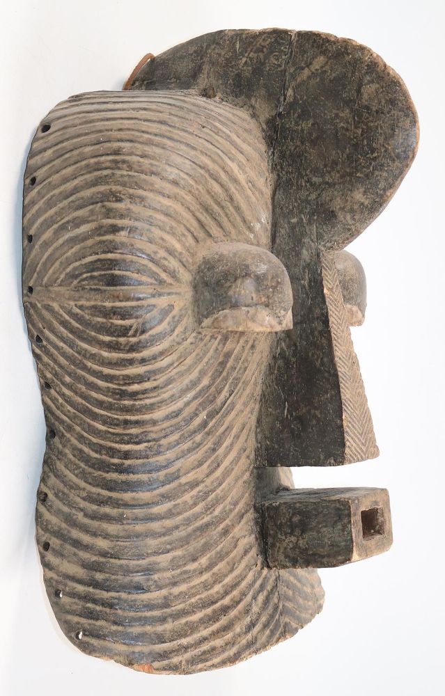 Große Abbildung Nr.2: 144-2413 Songye Kifwebe.: (Afrika)
