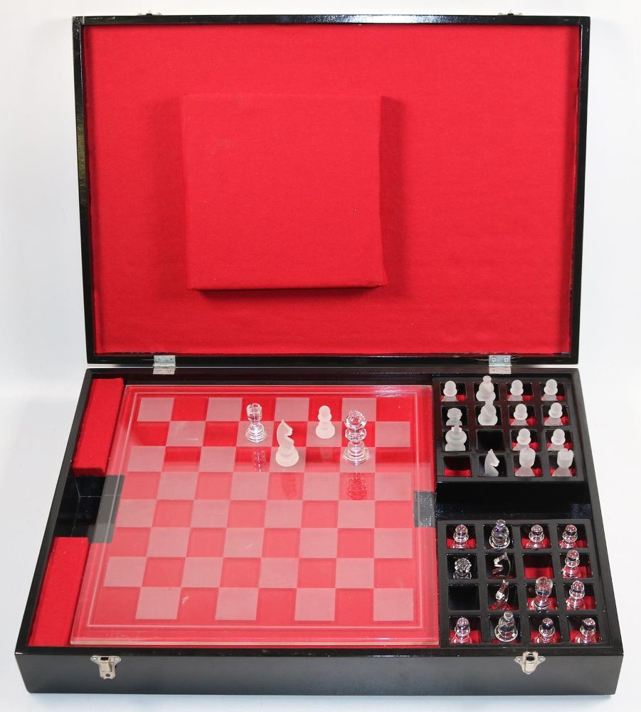 Große Abbildung Nr.1: 144-2707 Schachspiele.: (Spielzeug)
