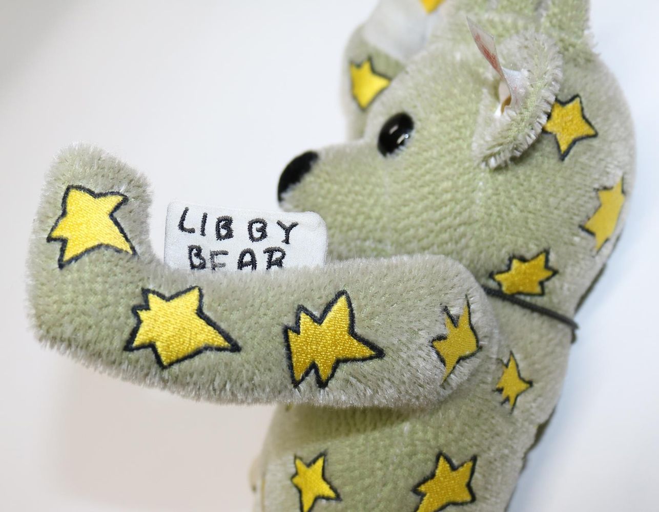 Große Abbildung Nr.4: 144-2709 Steiff Libby Bear.: (Spielzeug)