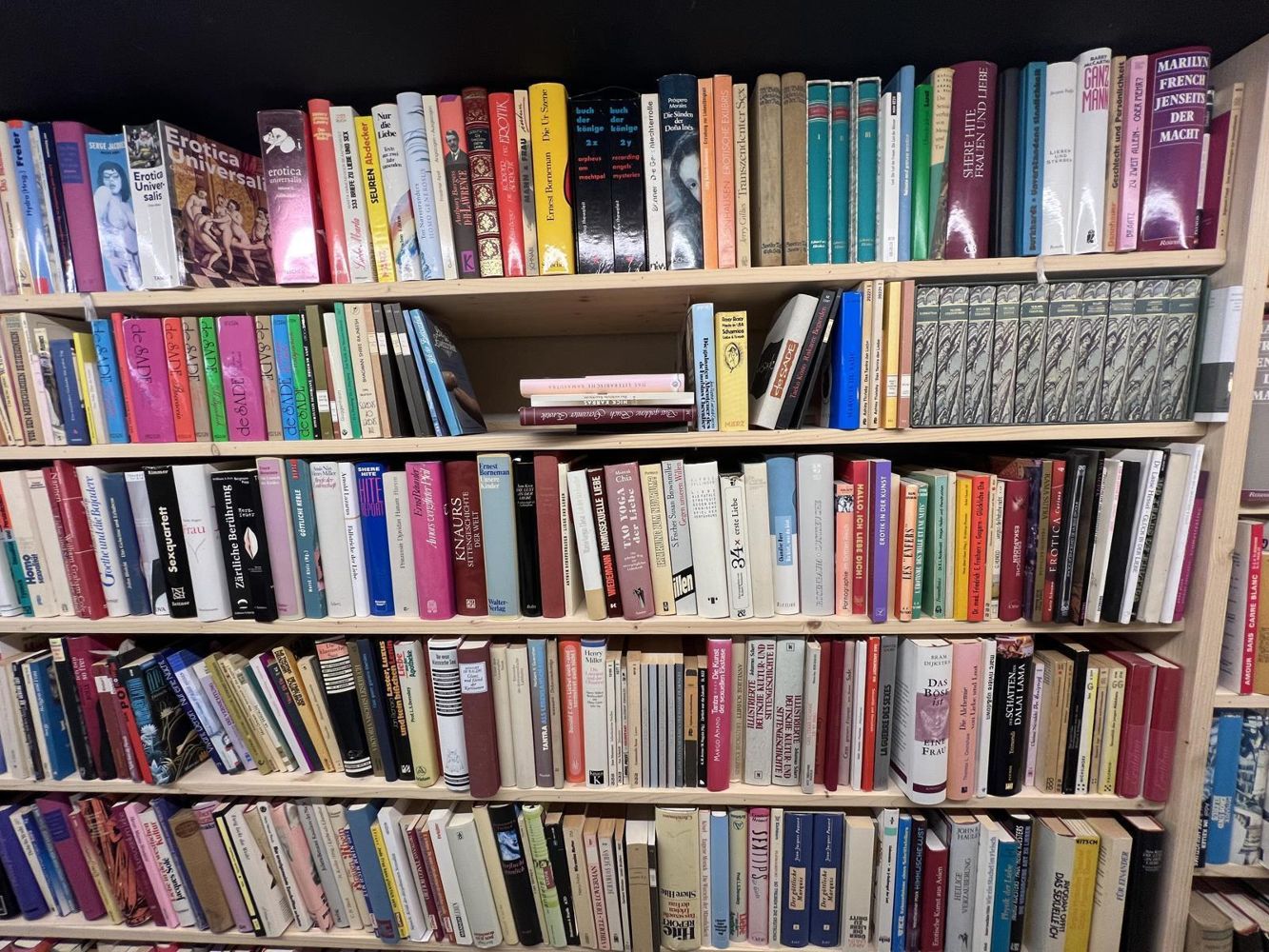 Große Abbildung Nr.32: 144-388 Bibliothek: (Konvolut)