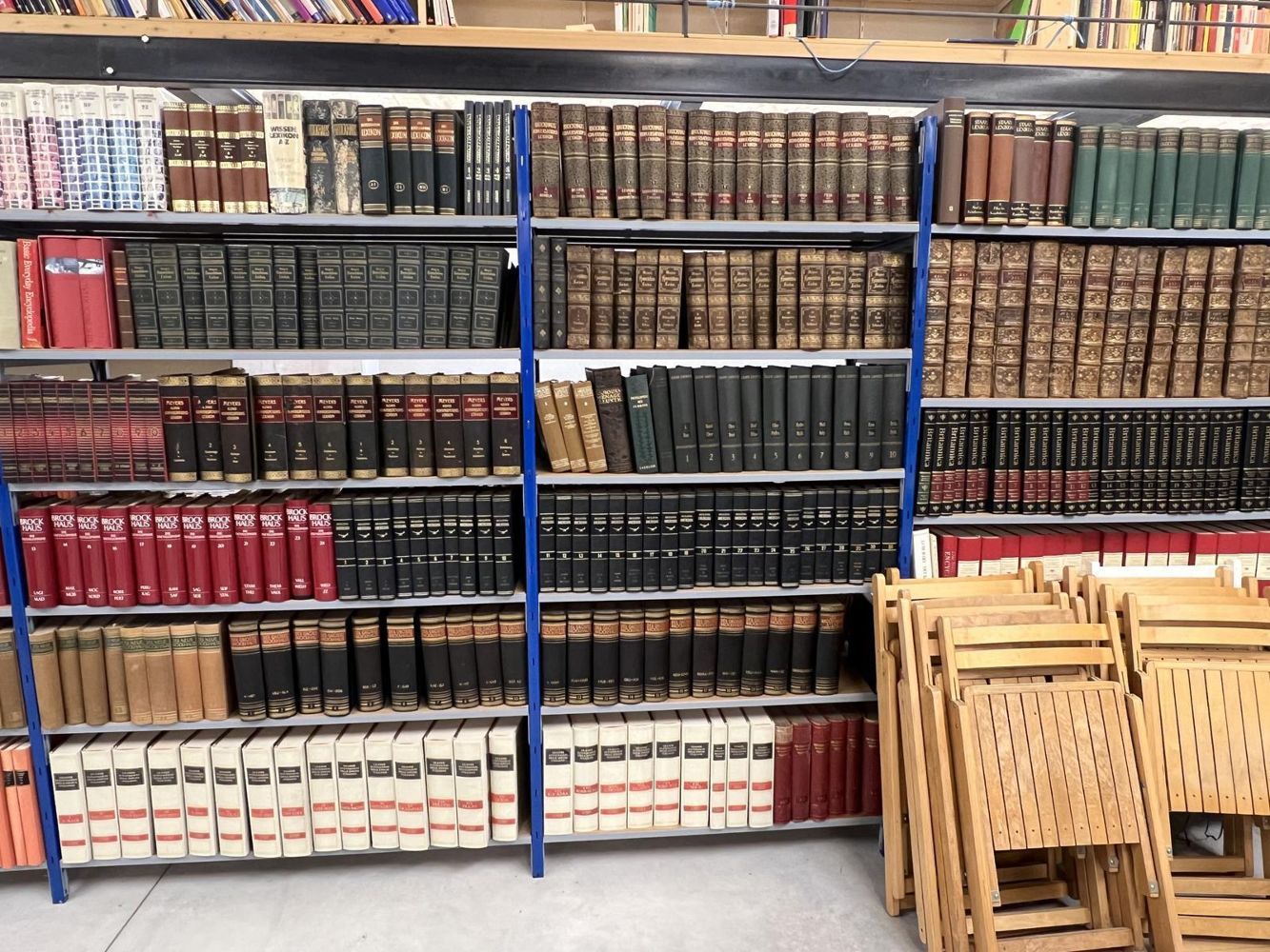 Große Abbildung Nr.47: 144-388 Bibliothek: (Konvolut)